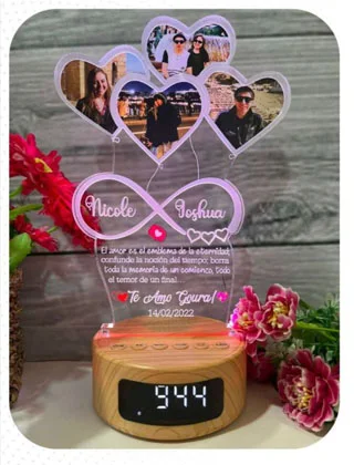 Lámpara LED Corazones e infinito de pareja · Fotografía 2
