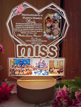 Lámpara LED Reconocimiento para miss · Fotografía 2