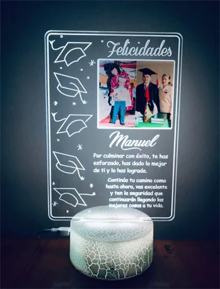 Lámpara LED Graduación con birretes · Fotografía 2
