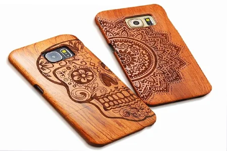 Funda de teléfono grabada
