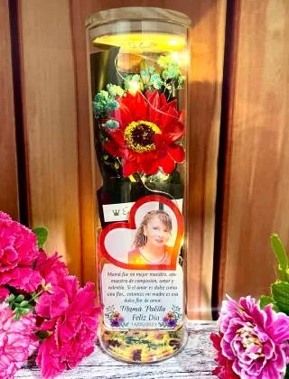 Cúpula Rosa roja para mamá · Fotografía 1
