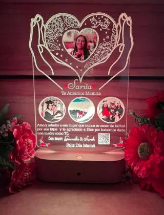 Lámpara LED Corazón y tres retratos · Fotografía 2
